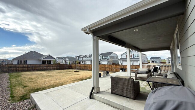 Building Photo - 965 N Waterloo Ct