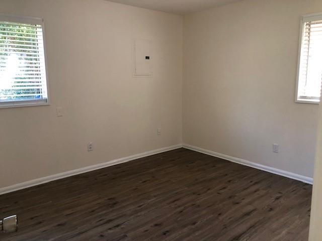 Building Photo - 708 Littledale Rd