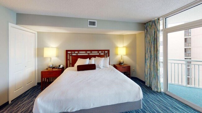 Building Photo - 5200 N Ocean Blvd