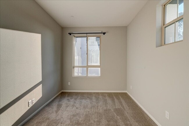 Building Photo - Modern, Energy Efficient & New 3 BD/3BA + Loft Townhome