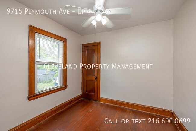 Building Photo - 9715 Plymouth Ave