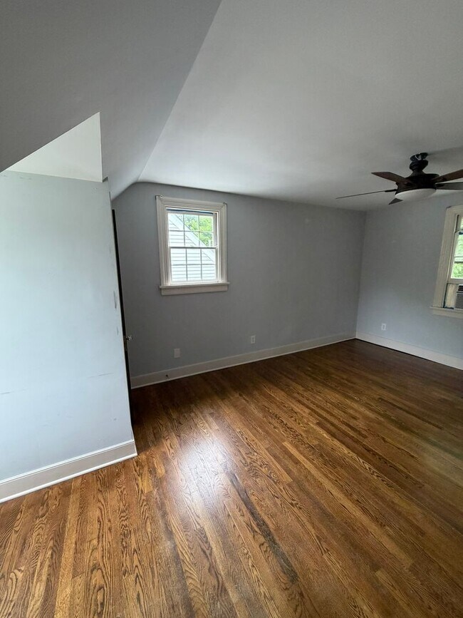 Building Photo - 5008 Patterson Ave