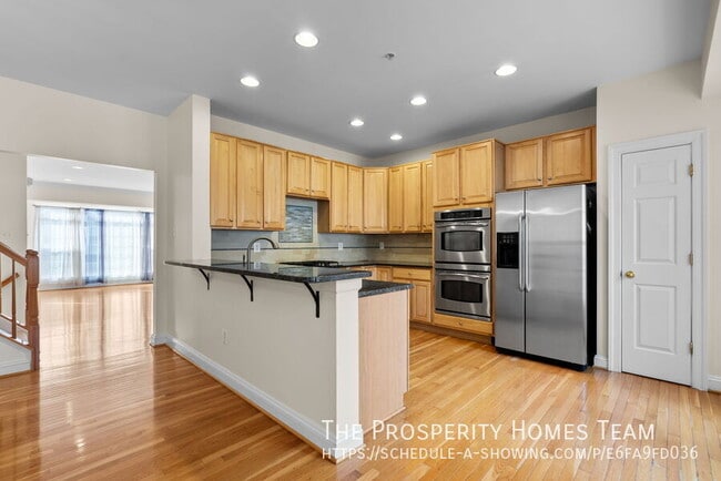 Building Photo - 9752 Evening Bird Ln