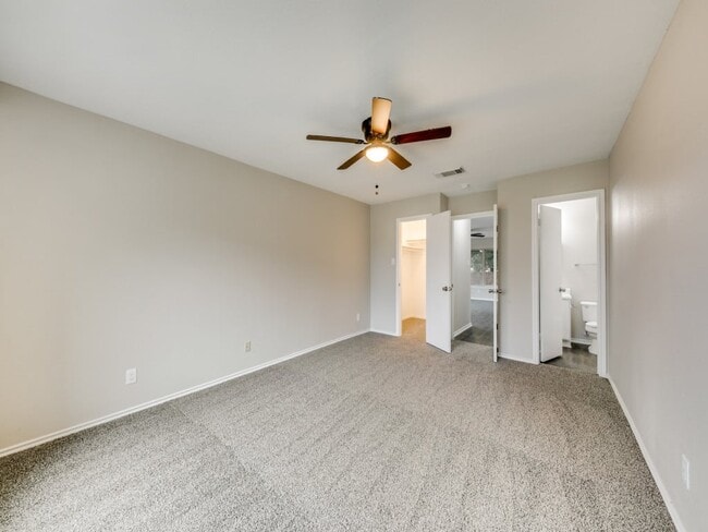 Building Photo - 6722 Badger Pass Dr