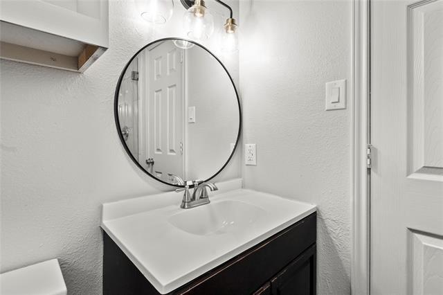 Building Photo - 242 Autumn Wood Trail