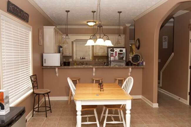 Building Photo - Calton Hill