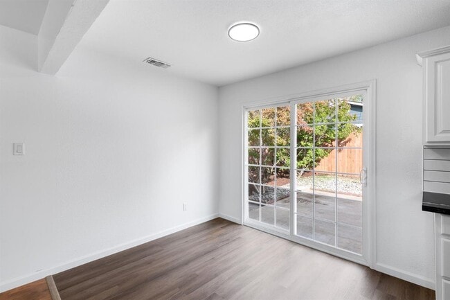 Building Photo - 7748 Wachtel Way