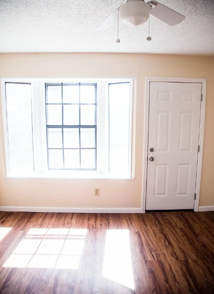 Building Photo - 2915 Hodges Street