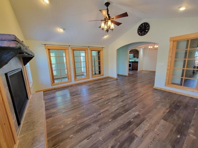 Building Photo - 75 E Katina Ct