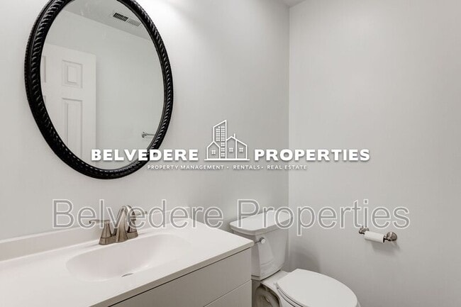 Building Photo - 19-A Park Village Lane