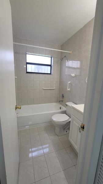 Building Photo - 6882 NW 173rd Dr