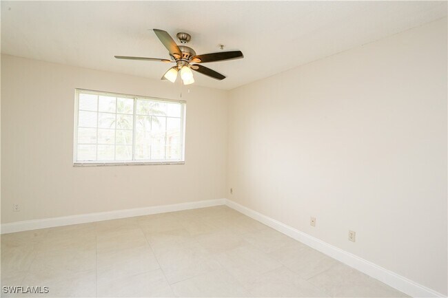 Building Photo - 1265 Wildwood Lakes Blvd