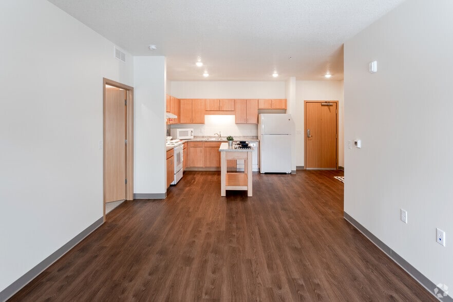 3BR, 2BA - Trail Pointe Ridge