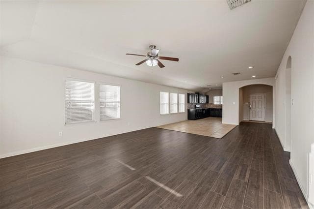 Building Photo - 4620 Elderberry St