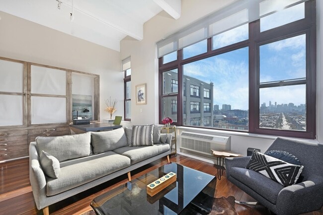 Building Photo - 1500 Washington St