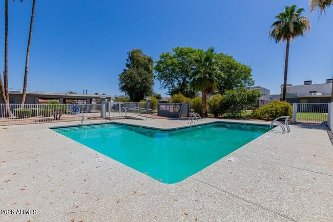 Building Photo - 6629 N 27th Ave