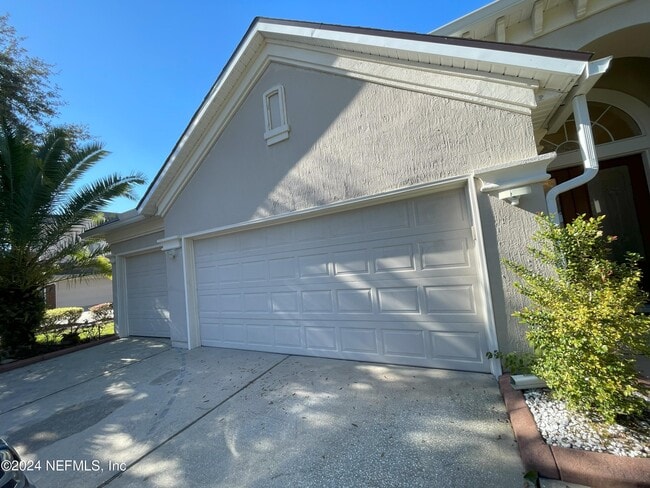 Building Photo - 9936 Watermark Ln W