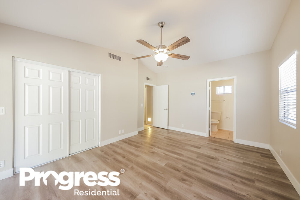 Building Photo - 3814 W Marconi Ave