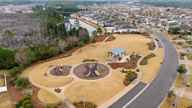 Building Photo - 455 Foxtail Wy
