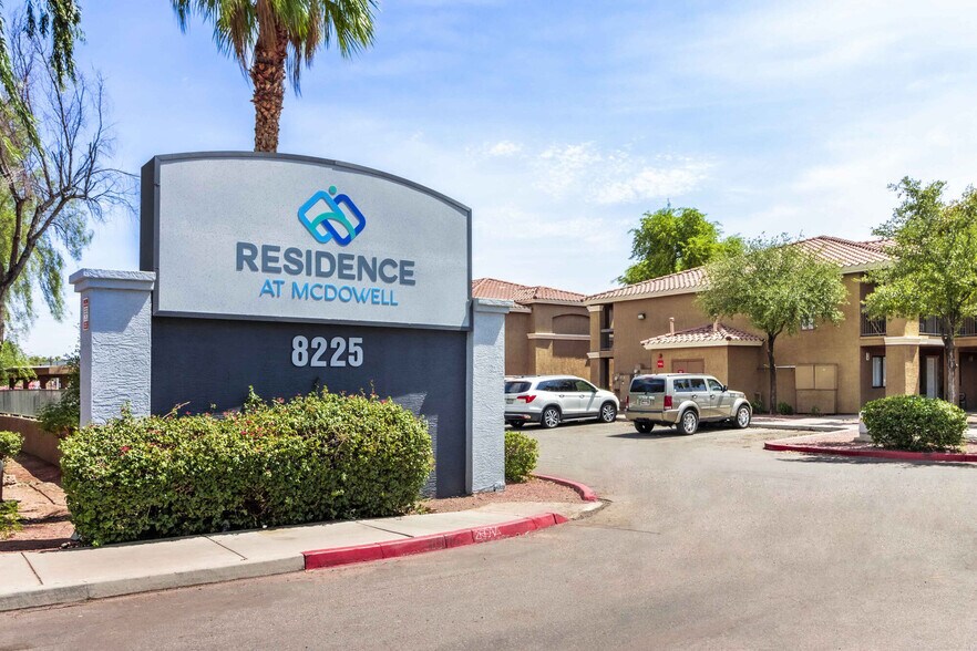 Residence at McDowell 8225 W McDowell Rd Phoenix AZ 85035 Apartment