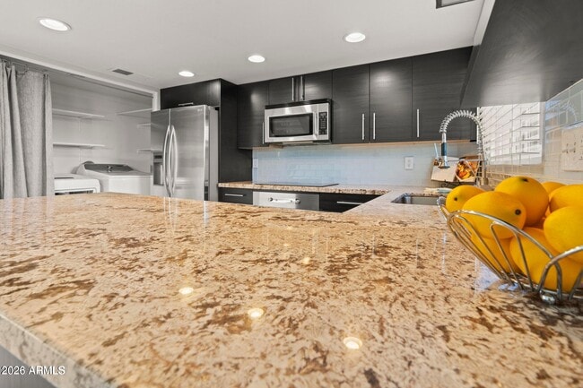 Building Photo - 6909 E Osborn Rd