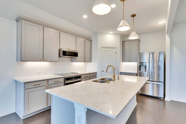 Building Photo - 17728 Zinfandel Dr