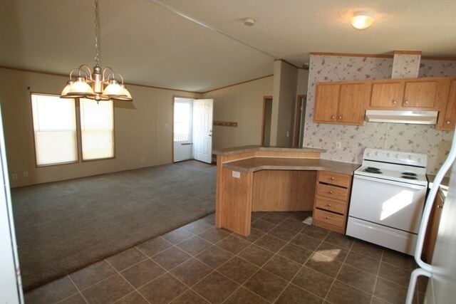 Building Photo - 110 White Oak Dr