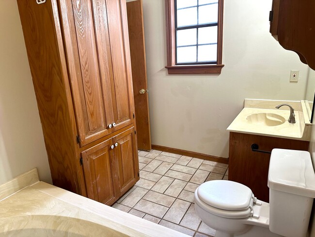 Building Photo - Charming 3 Bedroom 2 Bath home for Rent in Zachary