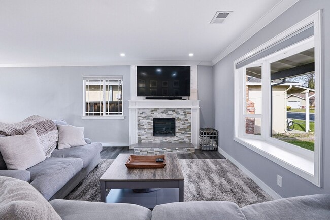 Building Photo - 3BR Livermore Home for Rent | Updated Kitchen | Near Downtown | $4,000/mo