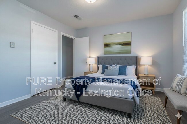 Building Photo - 304 Woodcross Pl