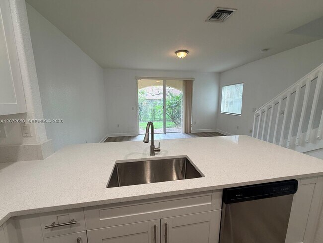 Building Photo - 8366 SW 29th St