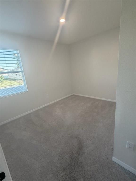 Building Photo - 5758 SW 80th Pl