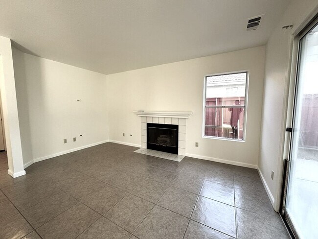 Building Photo - Beautiful House in the heart of Temecula - Close to Everywhere