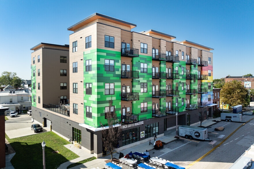 Primary Photo - Grove Lofts