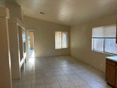 Building Photo - 6213 Green Garden Dr