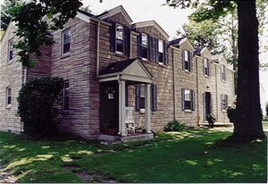 Building Photo - 1205 S Main St