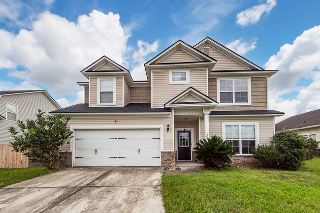 Primary Photo - 4 Bedroom 2.5 Bath Home in Felder Creek - ...