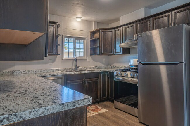 Building Photo - 32480 San Miguelito Dr