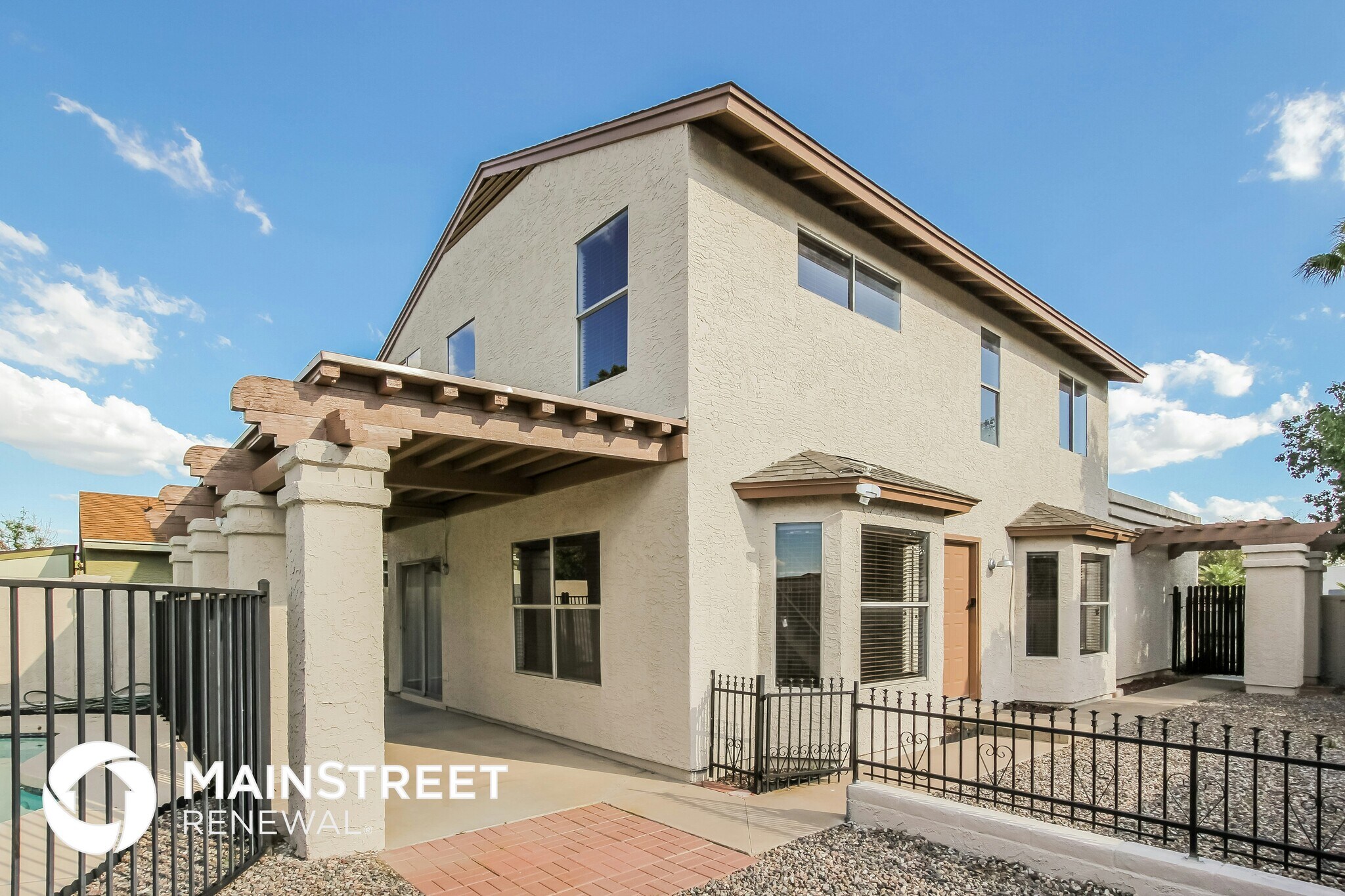 Building Photo - 820 E Marco Polo Rd