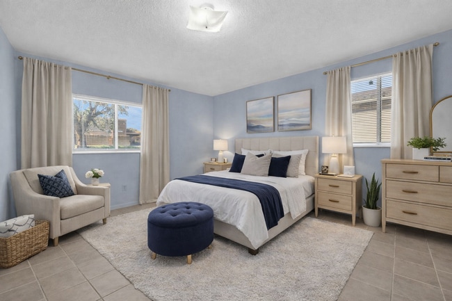 Building Photo - Limited-Time Offer: Get ½ Off Your First Month’s Rent! Sign a lease and move in within 30 days—mu...