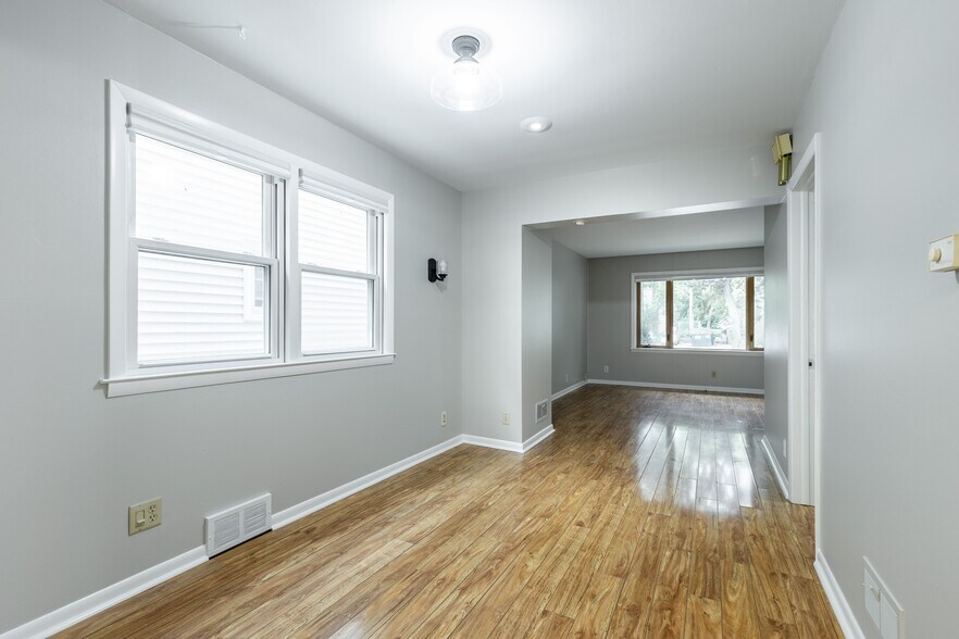 Building Photo - 1524 N Humboldt Ave