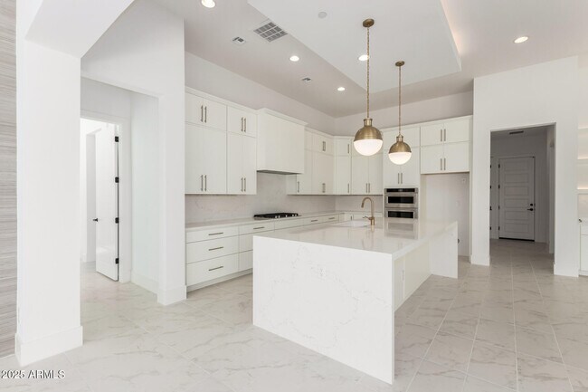 Building Photo - 12469 N 93rd Way