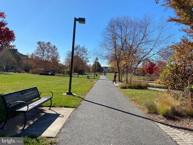 Building Photo - 1108 Havencrest St