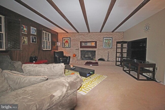 Building Photo - 1816 Briggs Rd