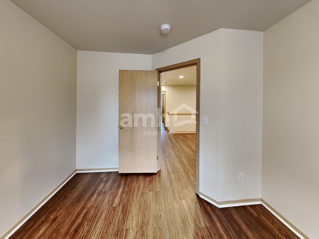 Building Photo - 30132 36th Pl S