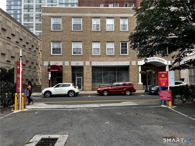 Building Photo - 124 Court St