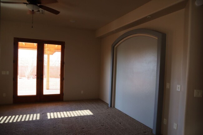 Building Photo - Your own resort! Elegant, Exclusive & Exquisite.