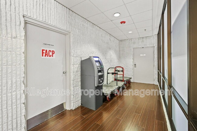 Building Photo - 6301 Stevenson Ave