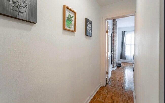 Building Photo - 148.5 Union St