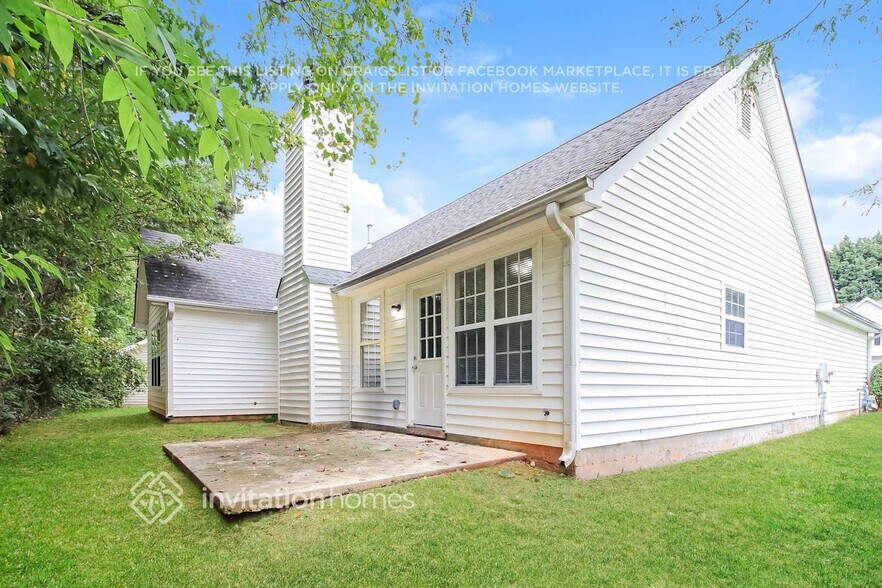 Building Photo - 1092 Meadow Glen Cir